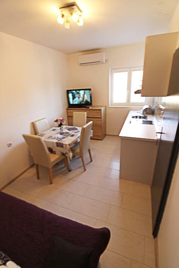Guesthouse Sovlje Tribunj  Luaran gambar